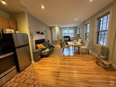 Building Photo - 81 Phillips St Unit 1 BED VERY NICE Rental