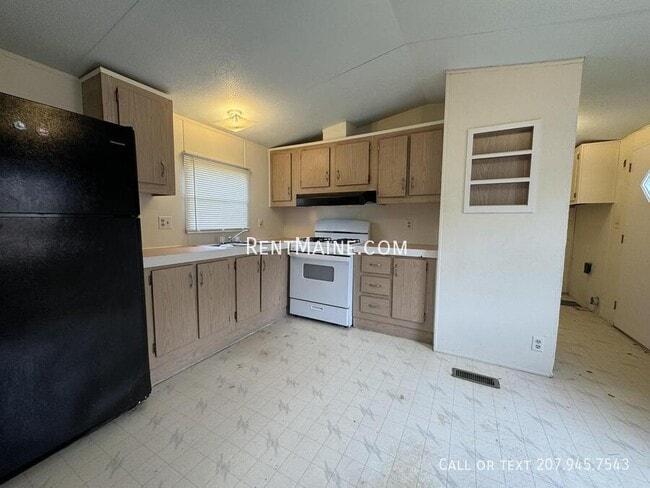 Photo - 25 Morton Ave