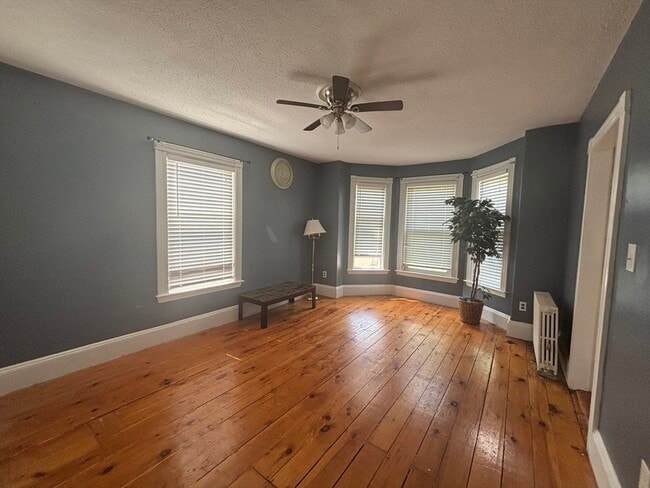Photo - 9 Cushing St Unit 3