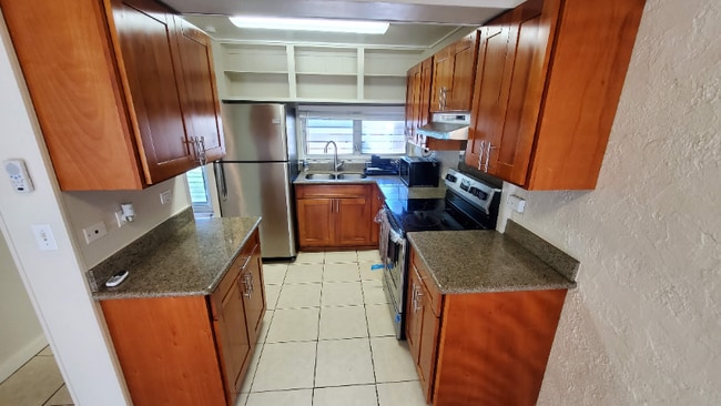 Building Photo - 92-731-731 Makakilo Dr Rental