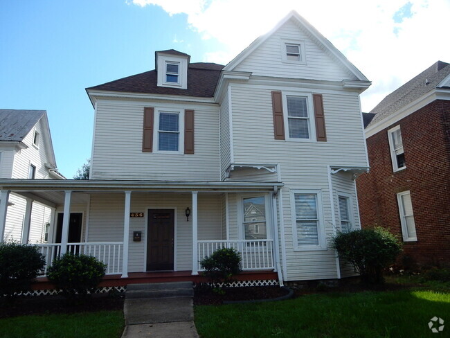 Building Photo - Elm/436 Unit B Rental