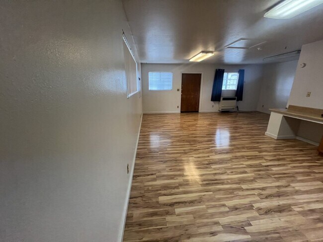 Photo - SV T L133 Unidad B