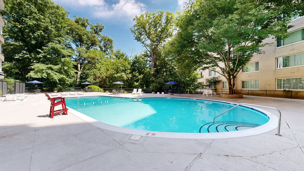 Photo - The Woodner Apartments