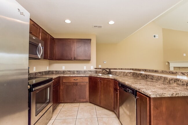 Photo - 2729 Miner Cove