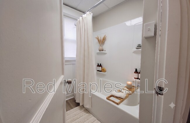 Photo - 708 Wilmington Ave