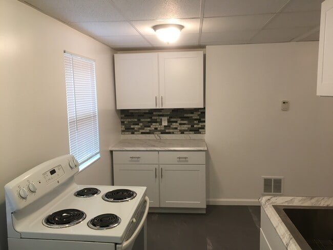 Photo - 50 Boundary St