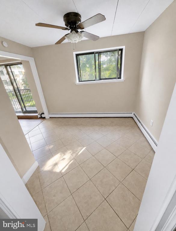1575 W Street Rd Unit 327