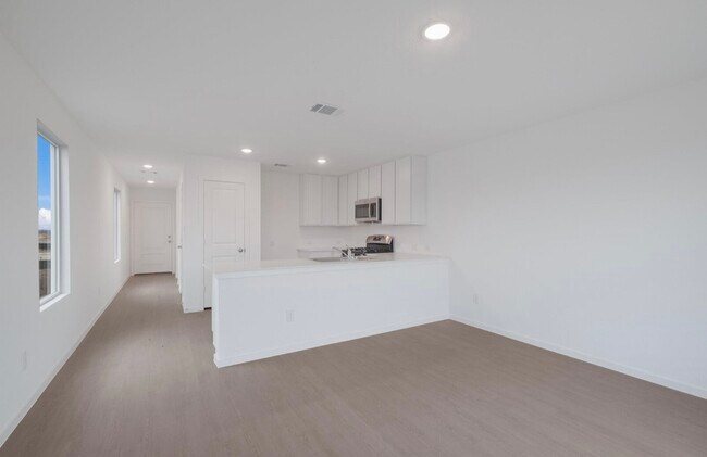 Photo - 7422 India Star