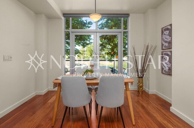 Photo - Modern Two Story River View Townhome