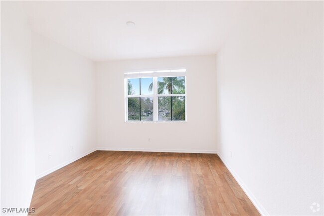 Building Photo - 1395 Mariposa Cir Rental