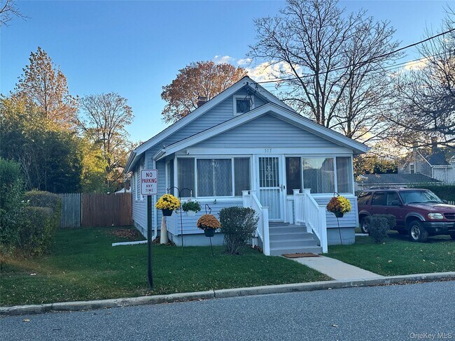 Photo - 517 Flint St