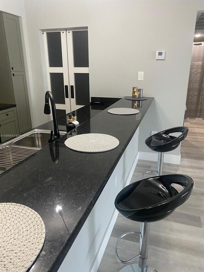 Photo - 10350 W Bay Harbor Dr Unit 7J