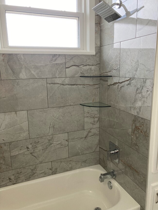 Photo - 8810 Oleander St