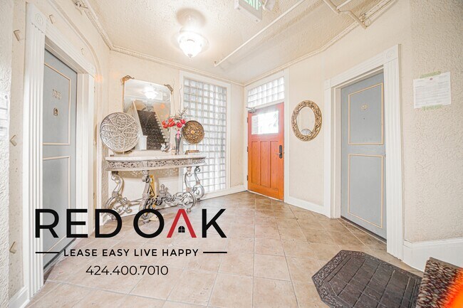 Photo - 649 N Rossmore Ave Unit 100