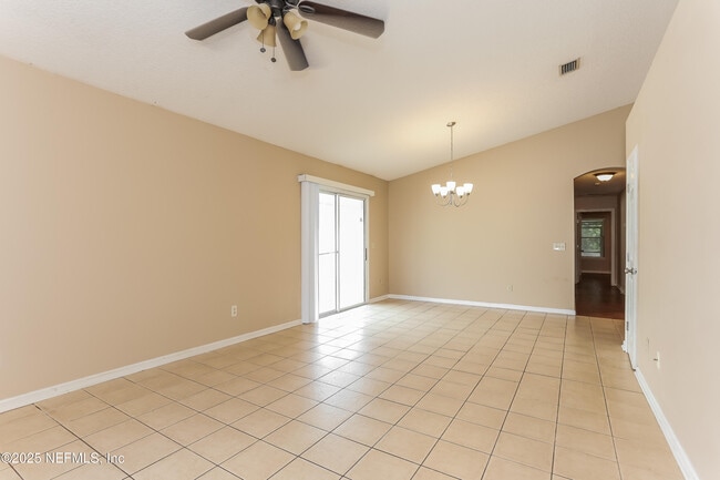 Photo - 5054 Knightsbridge Cir N