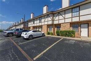Building Photo - 1251 Dallas Dr