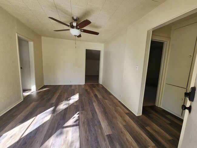 Photo - 1516 Lindsey St Unit 1