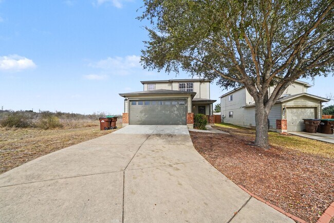 Photo - Spacious Cul-de-Sac Home with Greenbelt Privacy - Realtor Commission: $500