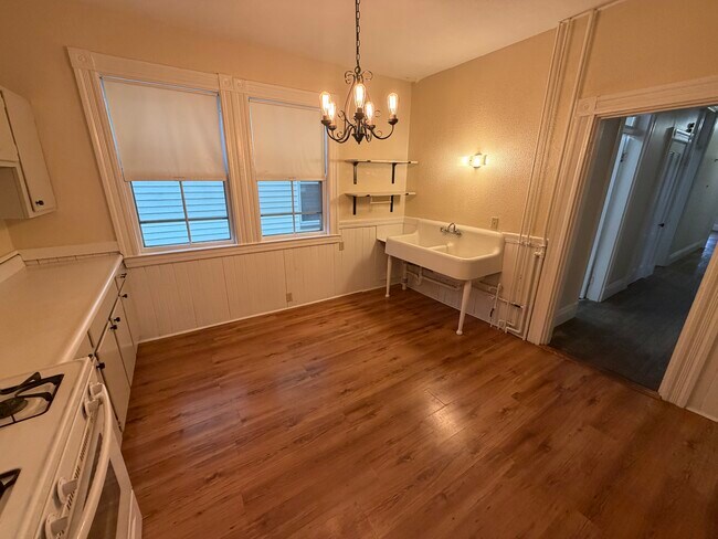 Photo - 74 Aldie St Unit 1