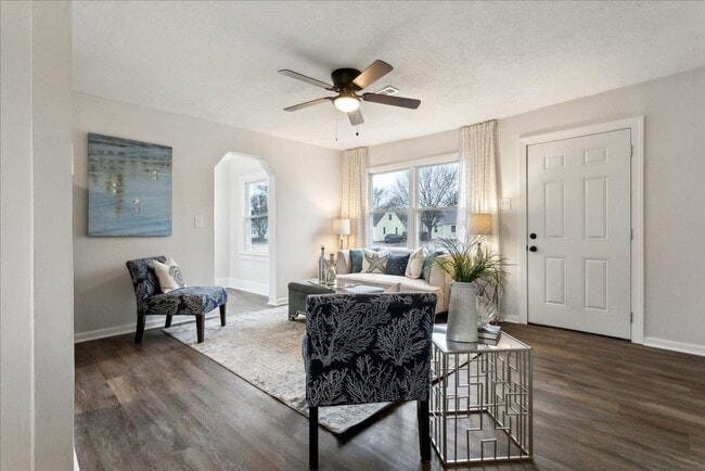 Photo - Renovated home in Heart of Hampton Roads