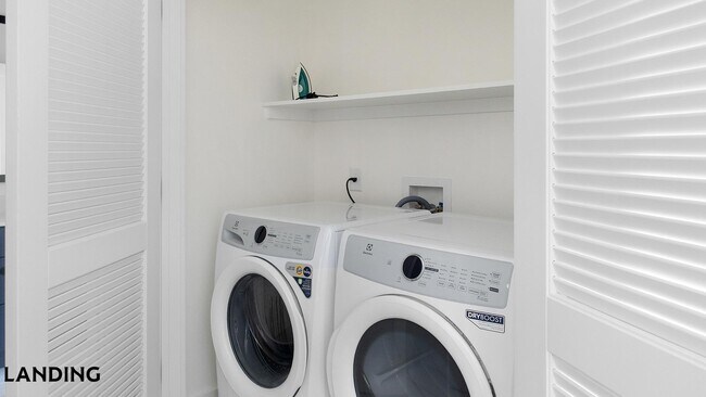 1007 S Mint St Unit 715