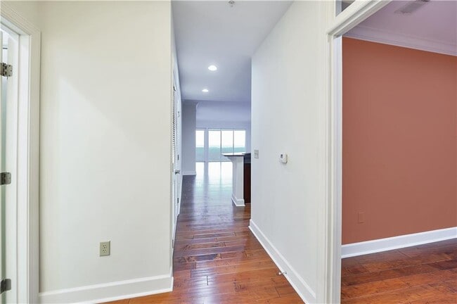 Photo - 2950 Mt Wilkinson Pkwy SE Unit 411