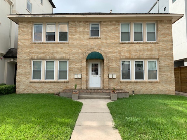 Building Photo - 501 Peden St Unit 2
