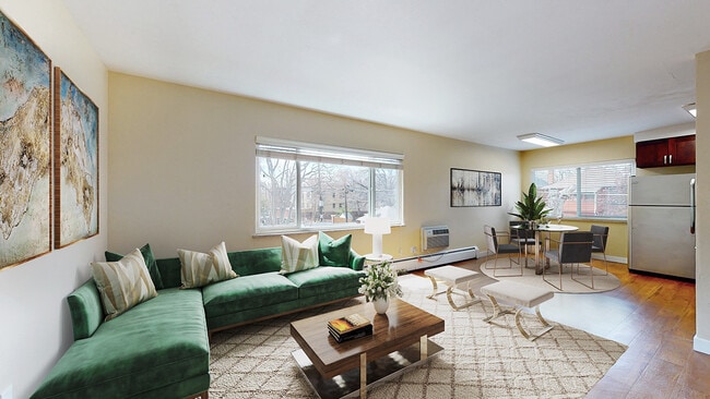 Photo - Steele Manor Apartments