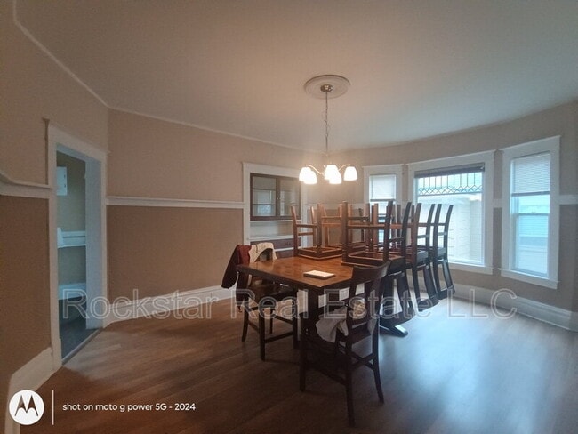 Photo - 519 E Ermina Ave