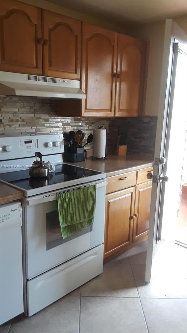 Photo - 2950 NW 46th Ave Condo Unit 101A