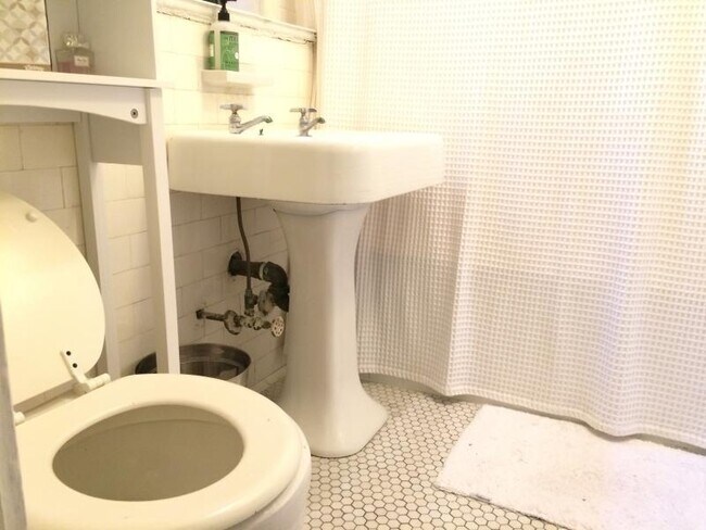 Photo - 1 bedroom in Cambridge MA 02138