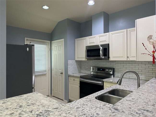 Photo - 12746 Wisteria Park Dr