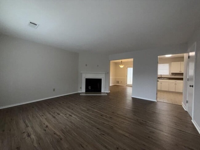 Photo - 1509 Kilmuir Way