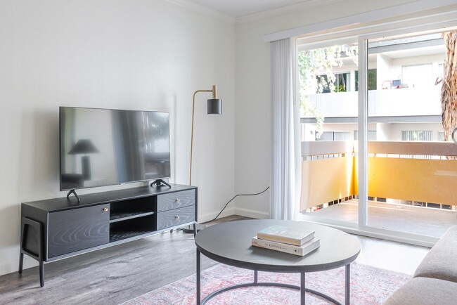 Photo - 141 Wellesley Cres Unidad FL3-ID1892