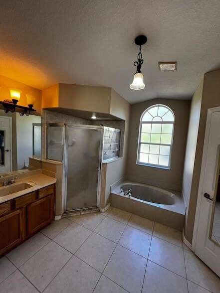 Photo - 1866 SW Lennox St