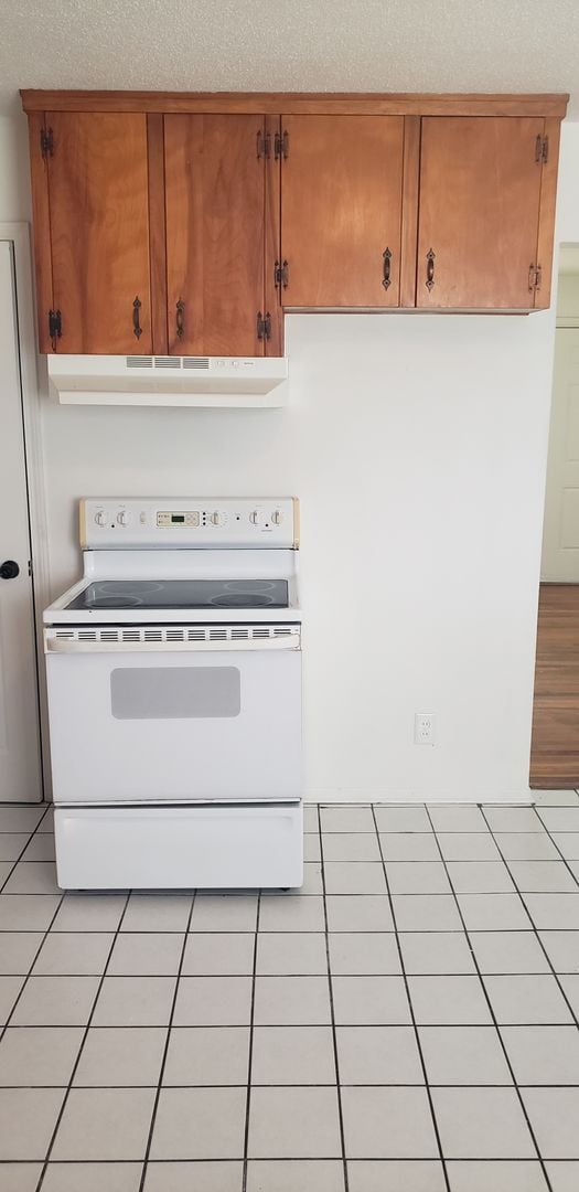 Photo - 1417 N 63rd Terrace