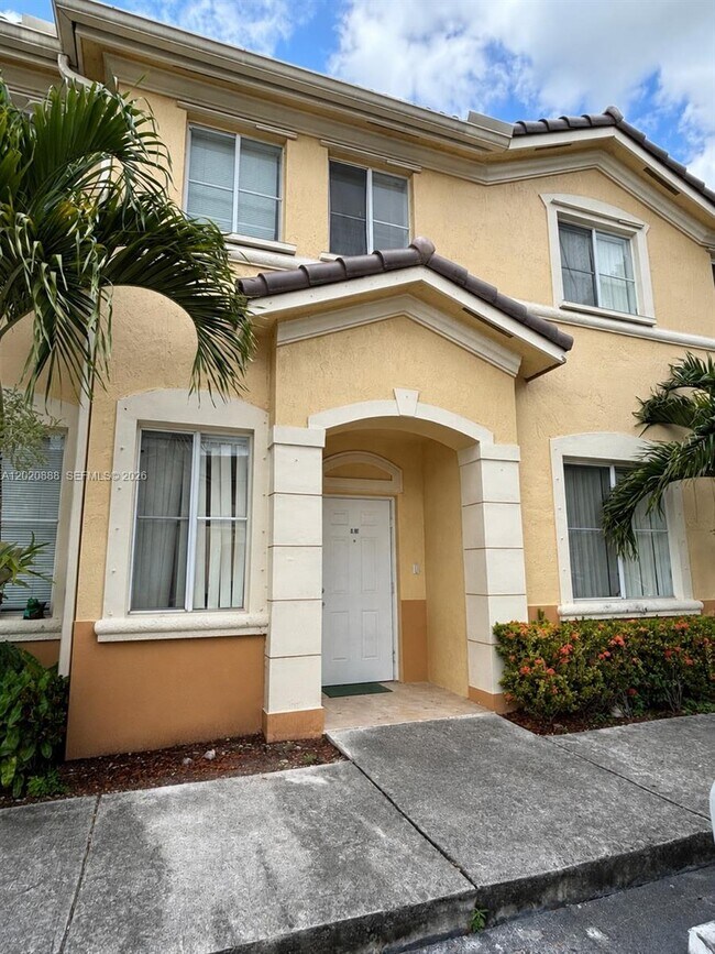 Building Photo - 6920 NW 177th St Unit Q101