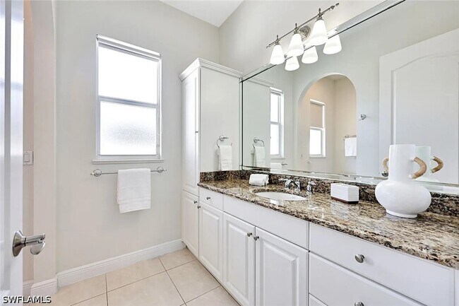 Photo - 847 98th Ave N