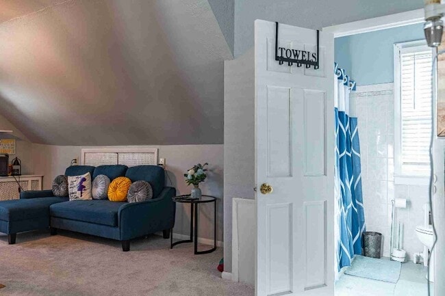 Photo - 7717 Ferndale St