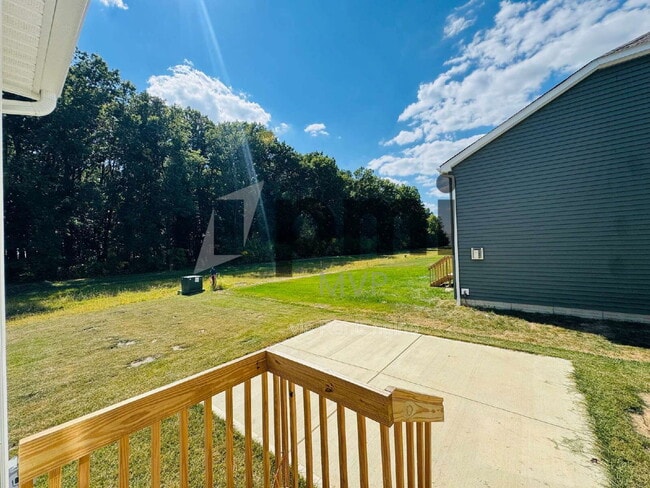 Photo - 5749 Shadowfair Ln