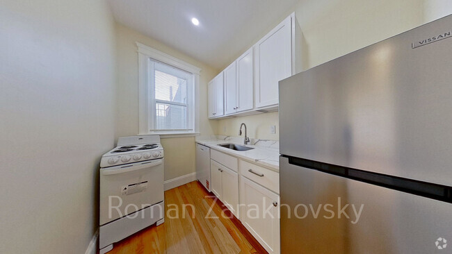 Building Photo - 1846 Commonwealth Ave Unit 18A Rental