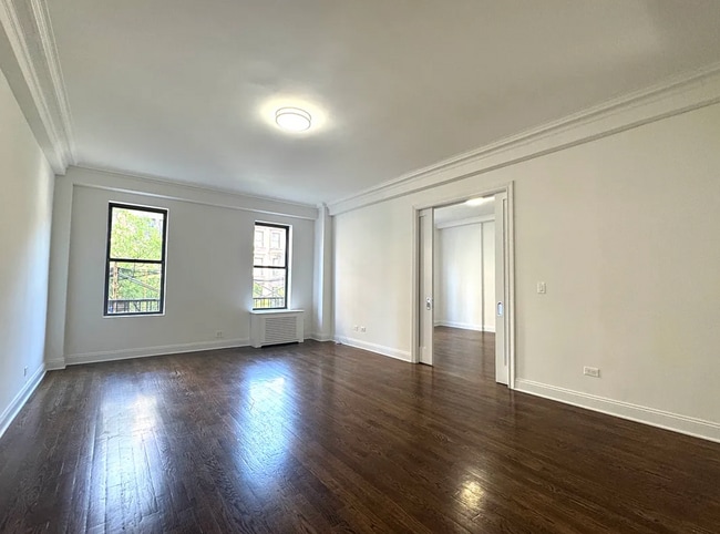 Building Photo - 157 E 72nd St Rental