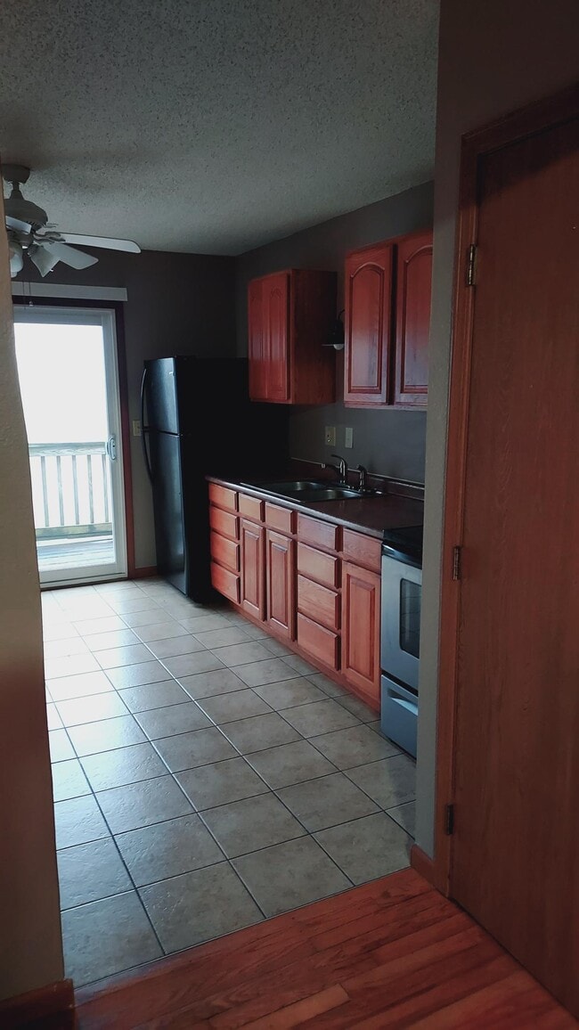 Building Photo - 4750 Tishomingo Rd Unit N Rental