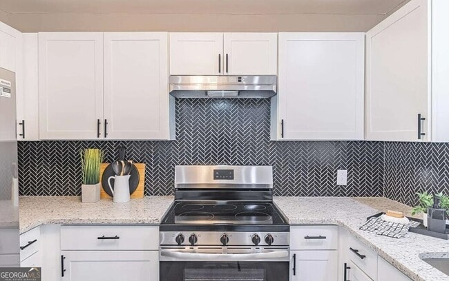 Photo - 1523 Delia Dr