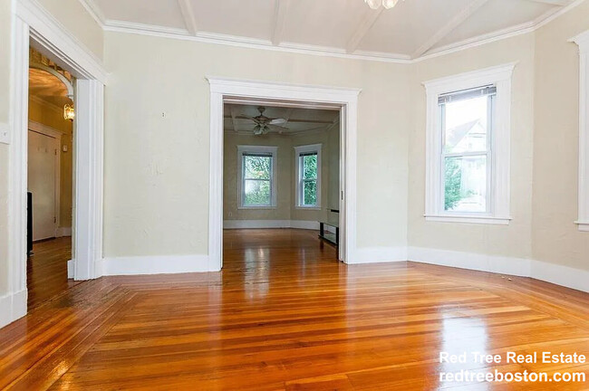 Photo - 50 Bromfield Rd Apartments Unit 1