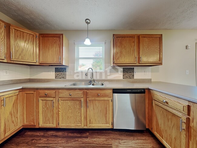 Photo - 7 Flamingo Ct