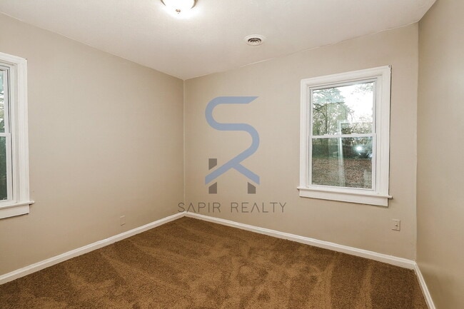 Photo - Move in before December 15th and get $100 OFF your rent for the first 3 months — PLUS a $250 Amaz...