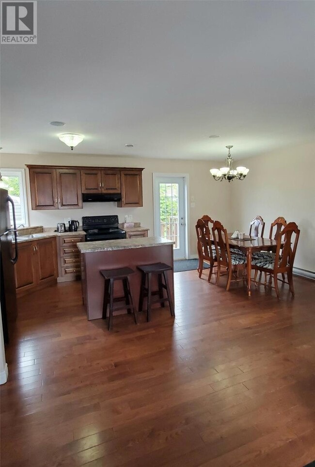 Photo - 35 Brougham Dr