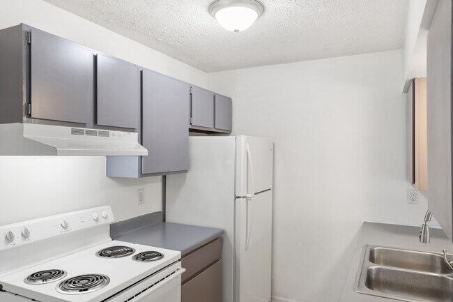 Photo - Parkside Apartments
