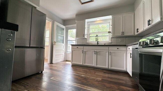 Photo - 2831 13th St